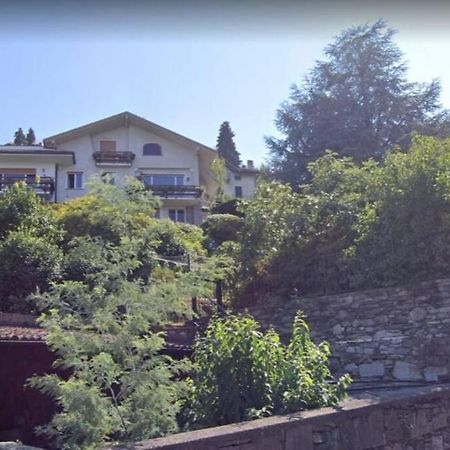 La Finestra Sul Lago - In Villa Con Vista E Posto Auto Coperto ستريزا المظهر الخارجي الصورة